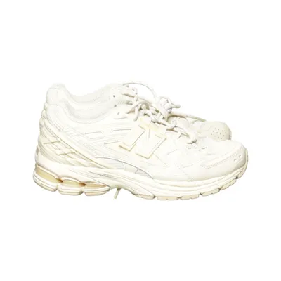 Träningsskor (Beige) från New Balance