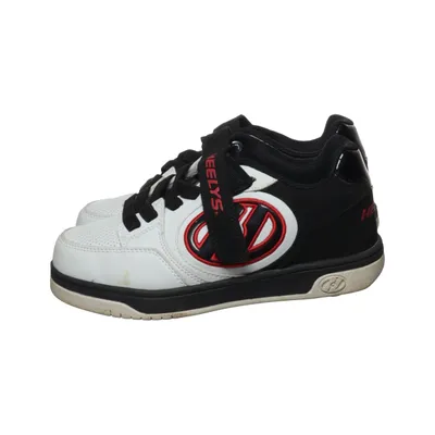 Rullskor (Vit, Svart, Röd) från Heelys