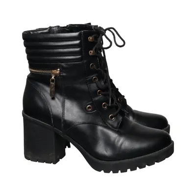 Laced boots (VOX) from Vox