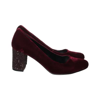 Pumps (Red) from Ella Cruz