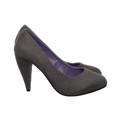 Escarpins (Gris) de Never 2 Hot