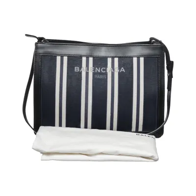 Axelremsväska (Pochette) från Balenciaga
