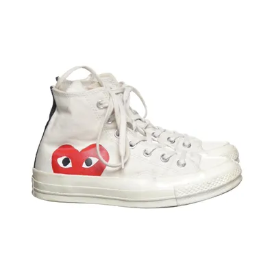 Tygskor (Beige) från Comme des Garçons PLAY x Converse