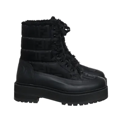 Laced boots (Black) from Fendi Leather