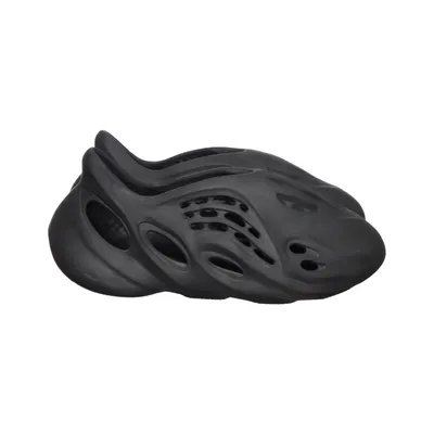 Sko (Foam Runner Onyx) fra Adidas x Yeezy