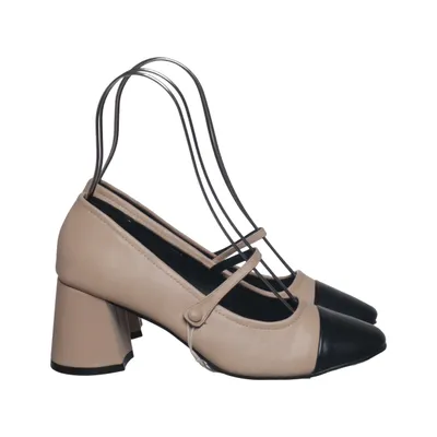 Pumps (Beige, Black) from Mariamare Leather
