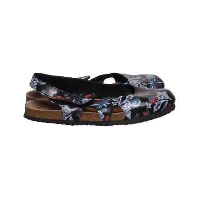 Clogs (Black, Multicolored) from Bio Life Leather