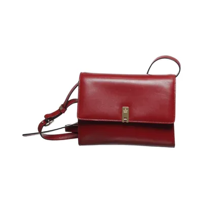 Axelremsväska (Röd) från Aigner