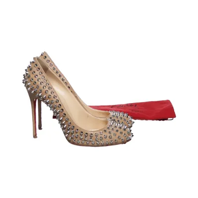Hakken (Beige, Zilver) van Christian Louboutin