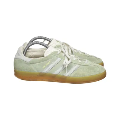 Sneakers (Gazelle) from Adidas