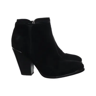 Bottes à talons (Noir) de Lola Cruz