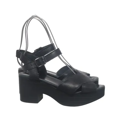 Kilklackar (Svart) från Shoe Biz