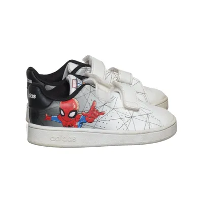 Baskets (Blanc, Noir, Multicolore) de Adidas x Marvel