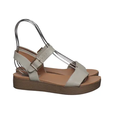 Sandals (Beige) from Steve Madden