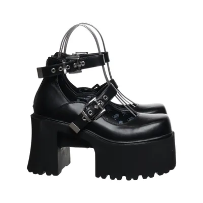 Bottes à talons (Noir) de Lamoda