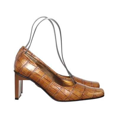 Pumps (Brown) from Ambiente