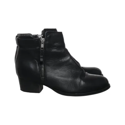 Heeled boots (Black) from Shoe Biz Copenhagen