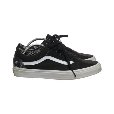 Sneakers (Old Skool) from Vans