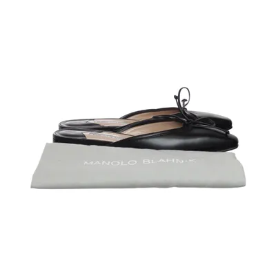 Mules (Noir) de Manolo Blahnik Cuir
