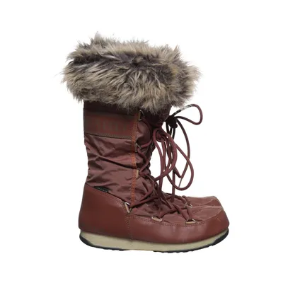 Boots (Brown) from Moon Boot