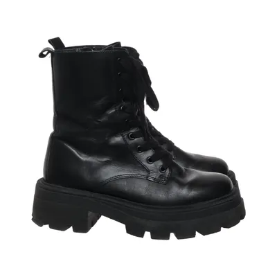 Schnürstiefel (Schwarz) von Another A