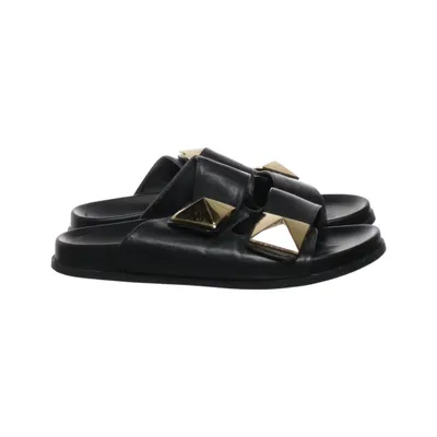 Mules (Noir) de Andrea Puccini
