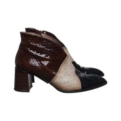 Heeled boots (Brown, Blue, Beige) from Hispanitas