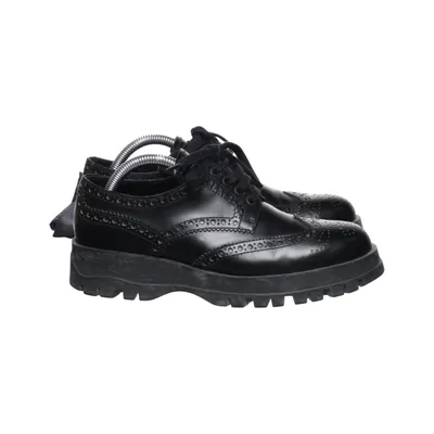 Brogues (Svart) från Prada