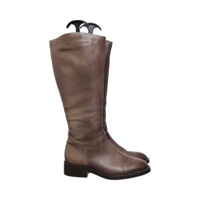 Boots (Brown) from Pat Calvin Leather