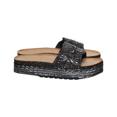 Slip-ins (Black, Silver) from Marquiiz
