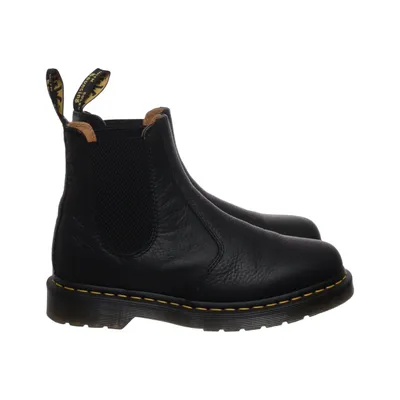 Chelsea boots (2976) from Dr. Martens