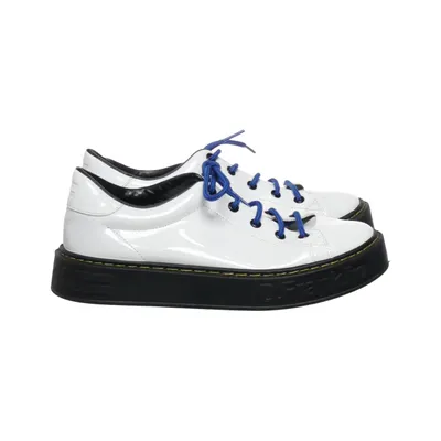 Baskets (Blanc, Bleu, Noir) de D.Franklin