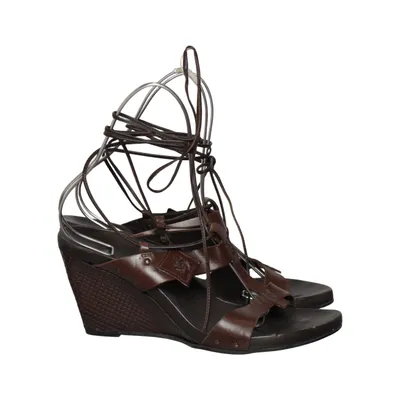High heel sandals (Black, Brown) from Laura Bellariva