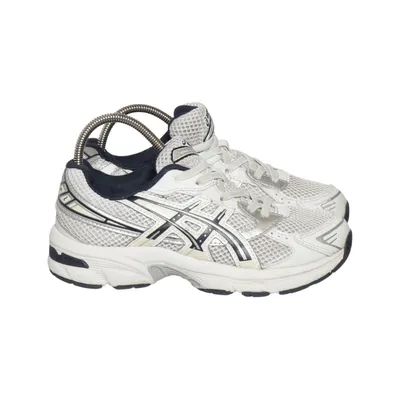 Running shoes (Gel-1130) from Asics