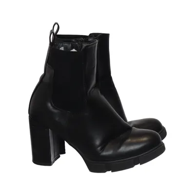 Heeled boots (Black) from Vivi