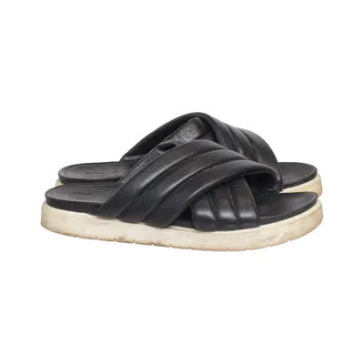 Slip-ins (Svart) från GKM