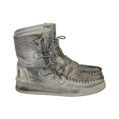 Laced boots (Gray) from Karma of Charme