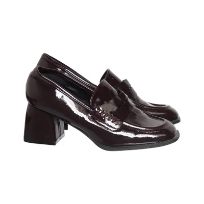 Loafers (Brown) from Claudia Ghizzani