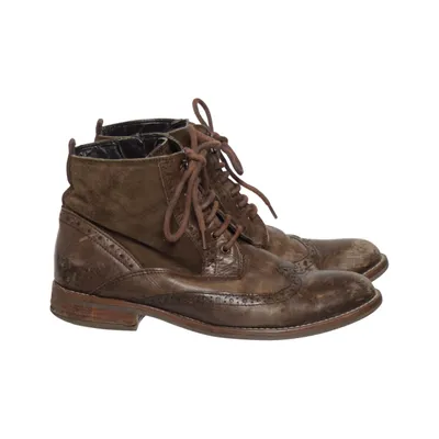 Laced boots (Brown) from Ralph Harrison