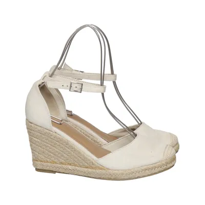 Wedges (Beige) from Rubi