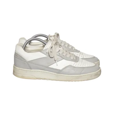 Trainers (White, Gray) from Filling Pieces