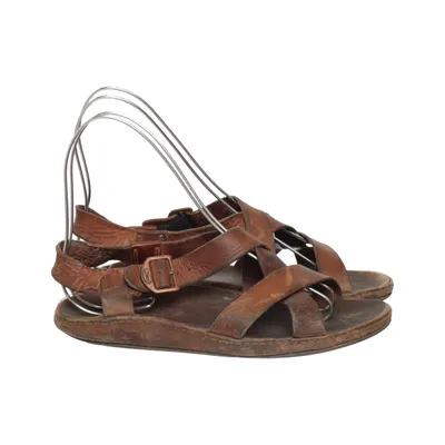 Sandales (Marron) de Chaco Cuir