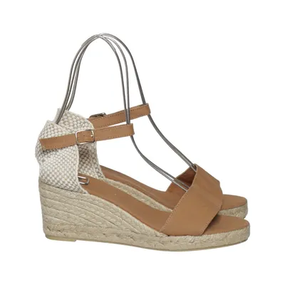 Sleehakken (Beige, Bruin) van Castañer Leer