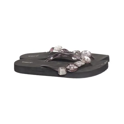 Flip-flops (Black) from Siebi's