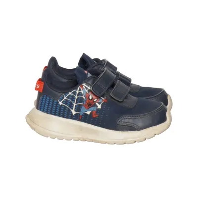 Baskets (Super Hero Adventures) de Adidas x Marvel