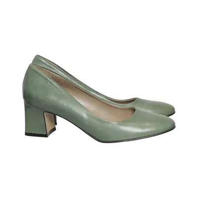 Pumps (Green) from Noë Leather