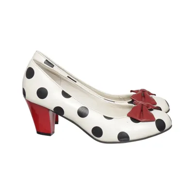 Pumps (Vit, Svart, Röd) från Lola Ramona