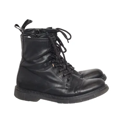 Bottes à lacets (Noir) de Nero Giardini