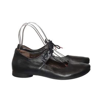 Dancing shoes (Black) from Think!