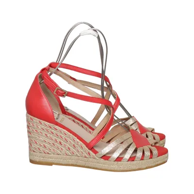 Chaussure compensées (Rouge, Or) de Kanna